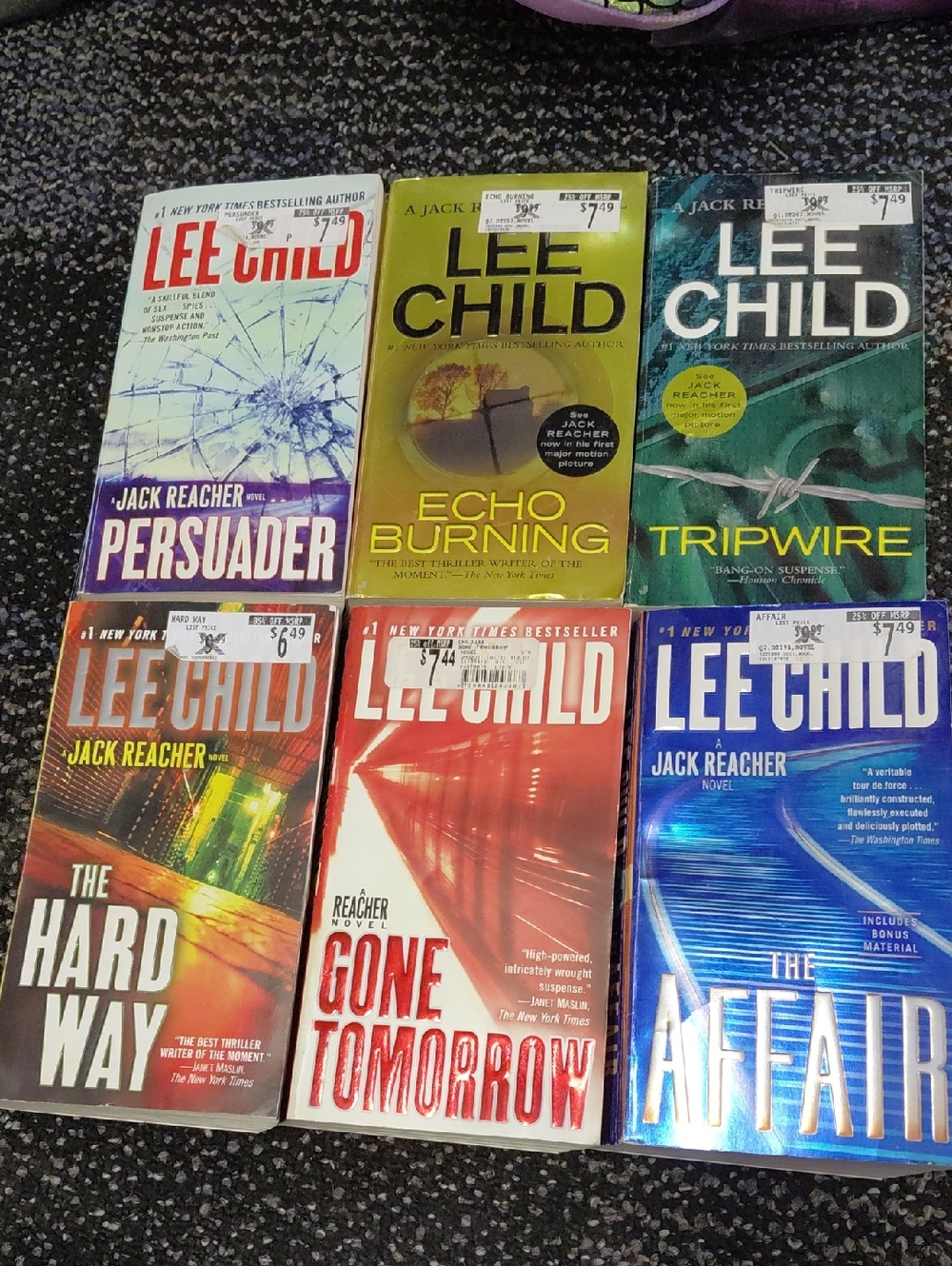 Lee Child Jack Reacher Paperback Book Lot -